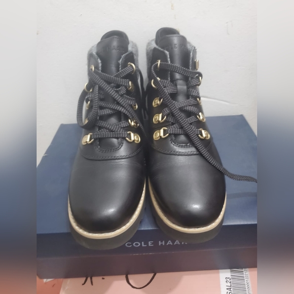 Cole Haan Womens Black 1/2 Platform Cushioned Traction Waterproof Breathable - Picture 6 of 6